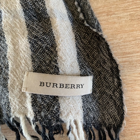 Authentic Burberry Scarf - Picture 2 of 4